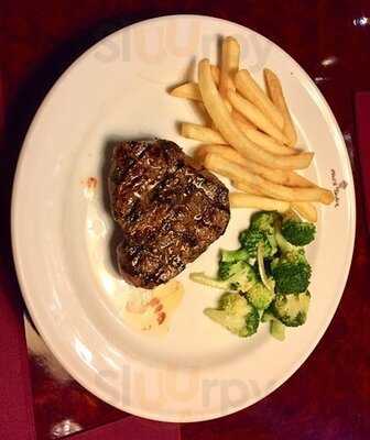 Neil's Tavern Restaurant & Bake Shoppe