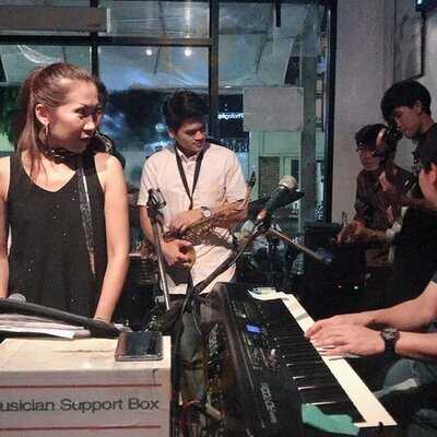 แจ็สแฮปเพนด์บาร์