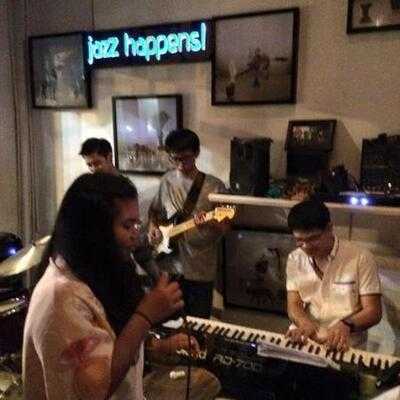 แจ็สแฮปเพนด์บาร์