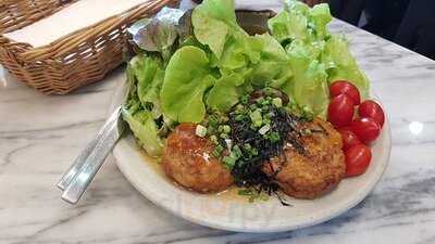 ฟาร์มเทเบิ้ลออร์แกนิคคาเฟ่