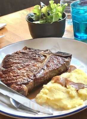 Sweet Pista, Restaurant & Home Bakery