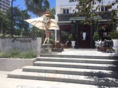 La Baguette French Bakery