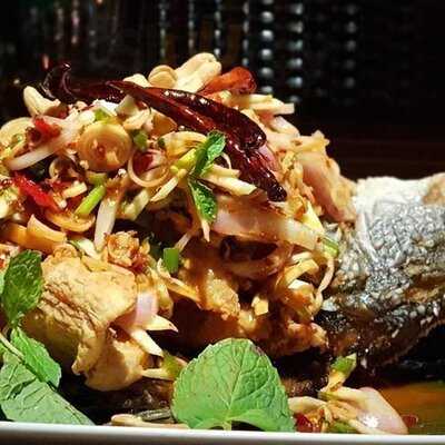 Aquatini Riverside Bar & Restaurant