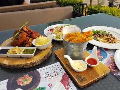 ซีซอลท์ ซีฟู้ด แอนด์ ไวน์