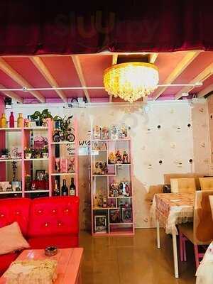 โคเนโกะ โนะ ชิริ คาเฟ่