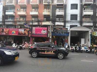 โคเนโกะ โนะ ชิริ คาเฟ่