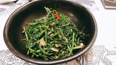 กับข้าว กับปลา - เซ็นทรัล เอ็มบาสซี