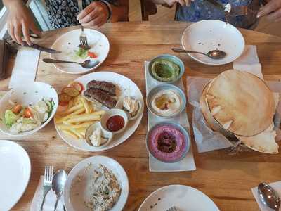 Hummus Heads Thonglor 10