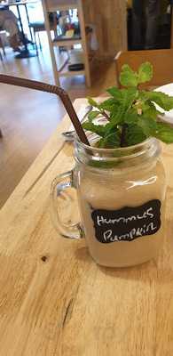 Hummus Heads Thonglor 10