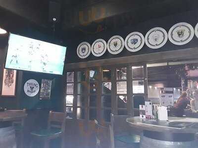 Shenanigans Irish Sportsbar & Restaurant