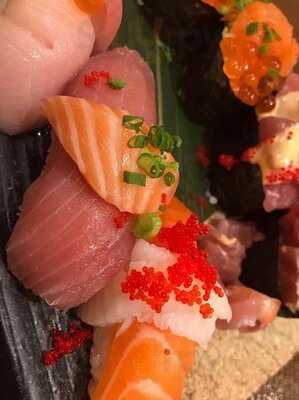 Sushi Den Siam Paragon