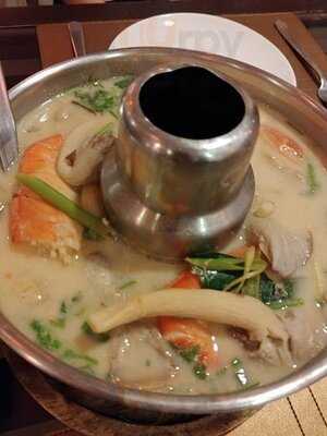 ห้องอาหารเพลิน