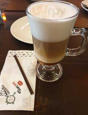 ห้องอาหารเพลิน