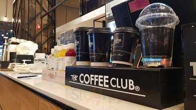 The Coffee Club - Holiday Inn Express Sukhumvit Soi 11