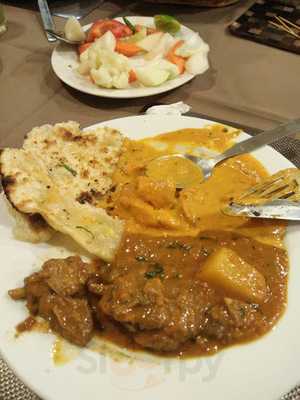Happy Singh Indian Restaurant