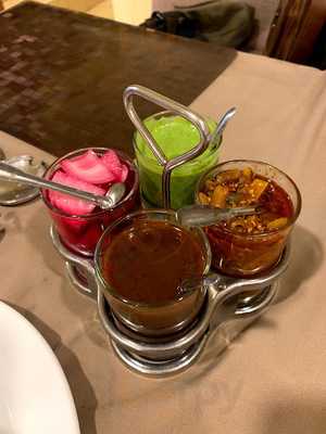 Happy Singh Indian Restaurant