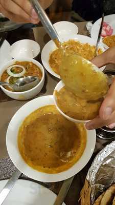 Happy Singh Indian Restaurant