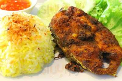 Tj's Curry Kitchen, Suanplu Soi 8