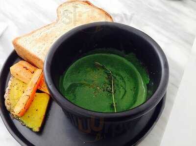 แฮนด์ แอนด์ ฮาร์ท