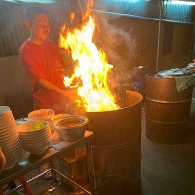 Ann Guay Tiew Kua Gai