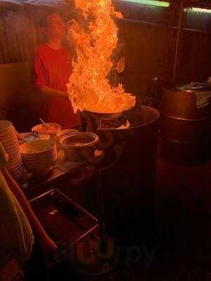 Ann Guay Tiew Kua Gai