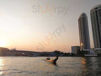 Buranee Bar & Bistro