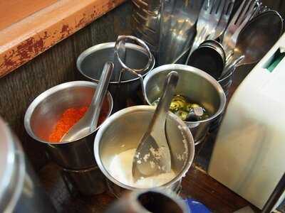 ร้านอาหาร ฮ่องกงนู้ดเดิ้ล