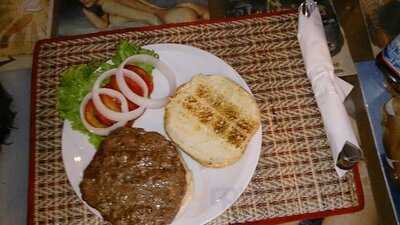 เดอะเทเวิร์น