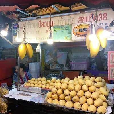 Ning's Mango Stand