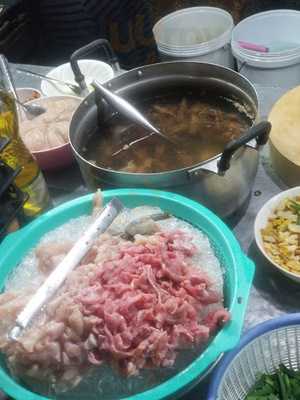 ร้านอาหาร ข้าวจ้าว