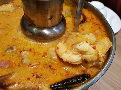 ฮั่ว เซ่ง ฮง สาขาเซ็นทรัลพระราม 3