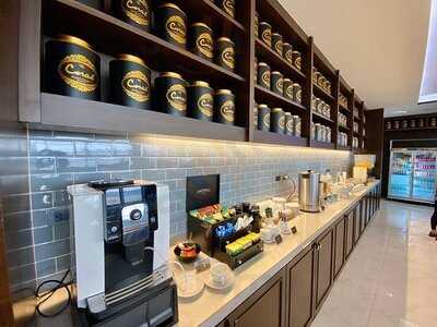 เดอะ คอรัล เอ็กซ์เซคคิวทีฟ เลาจ์ (สนามบินดอนเมือง)