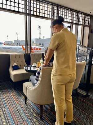 เดอะ คอรัล เอ็กซ์เซคคิวทีฟ เลาจ์ (สนามบินดอนเมือง)