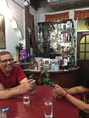 Raj Indian Restaurant