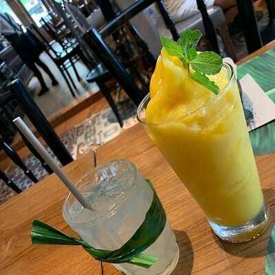 ร้านอาหาร รสนิยม (คุณปลา-อัจฉรา บุรารักษ์)