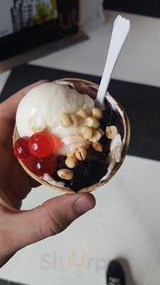 ไอติมกะทิเมืองกรุง