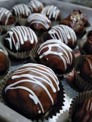 Maestro Gelato Cafe, Breakfast & Bakery