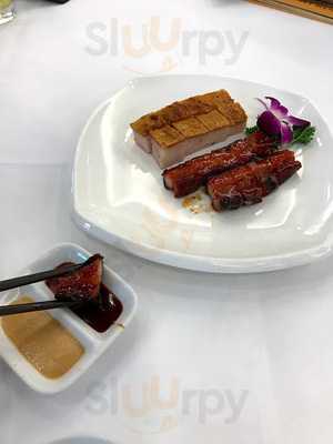 Ah Yat Abalone Seafood Restaurant