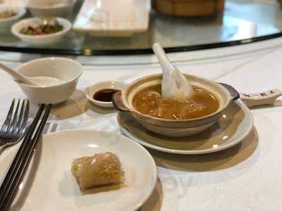 Ah Yat Abalone Seafood Restaurant