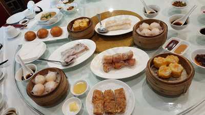 Ah Yat Abalone Seafood Restaurant