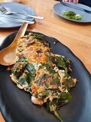 ร้านอาหารไทยนิยม