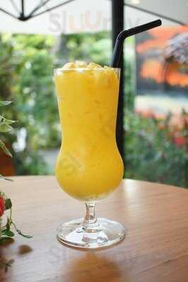 Princess Cafe Sukhumvit 81