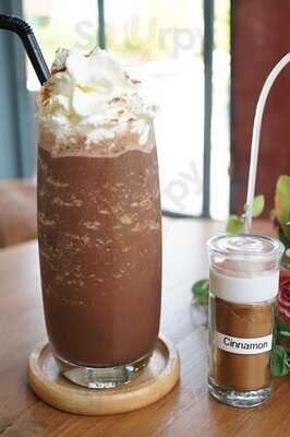 Princess Cafe Sukhumvit 81