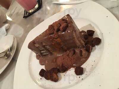 Kelly By Audrey @central Plaza Ladprao