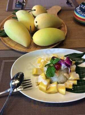 Markland Cafe' & Restaurant