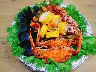 Markland Cafe' & Restaurant