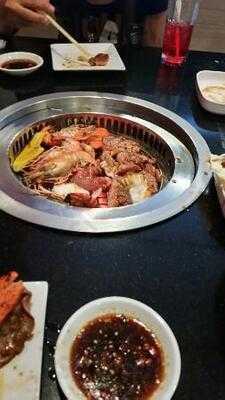 ร้านอาหารญี่ปุ่น กิวมะบาร์บีคิวบุฟเฟ่ต์ (ชิน ชินสุเวท)