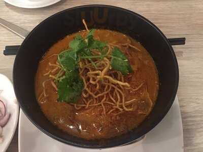 ชิงช้าชาลี สาขาพารากอน