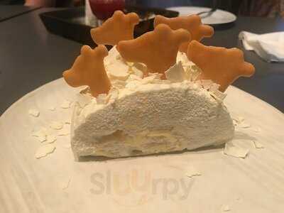 Greyhound (1st Floor@siamcenter)