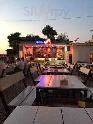 หาดทรายรีแล็กซ์ ผับแอนด์เรสเตอรองท์